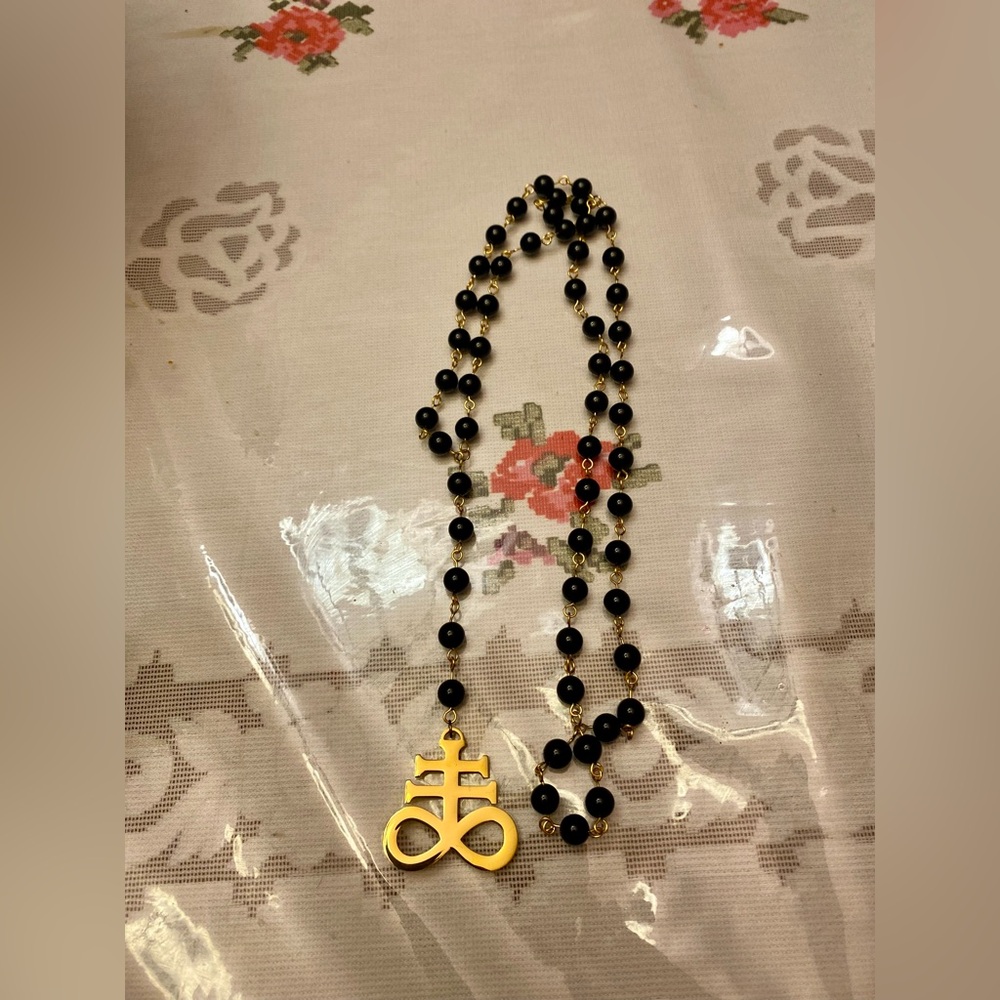 Blk Wynch leviathan rosary
